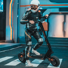 Laden Sie das Bild in den Galerie-Viewer, Kugoo KuKirin G4 mit 2000-W-Motor, 60-V-20-Ah-Akku, maximale Reichweite 75 km, Höchstgeschwindigkeit 70 km/h, 11-Zoll-Schlauchlosreifen, Blinker