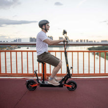 Laden Sie das Bild in den Galerie-Viewer, Joyor S8E – Trottinette électrique • 800 W · 80 km d’autonomie annoncée – photo 2
