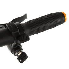 Laden Sie das Bild in den Galerie-Viewer, Trottinette électrique KuKirin A1 – 800W, 45 km/h, autonomie 45 km - Kukirin Officiel